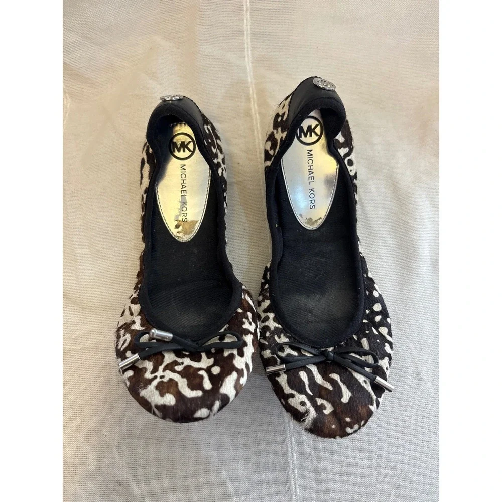 Michael Kors Fulton Leopard Print Calf Hair Ballet Flats Brown White Size 10M